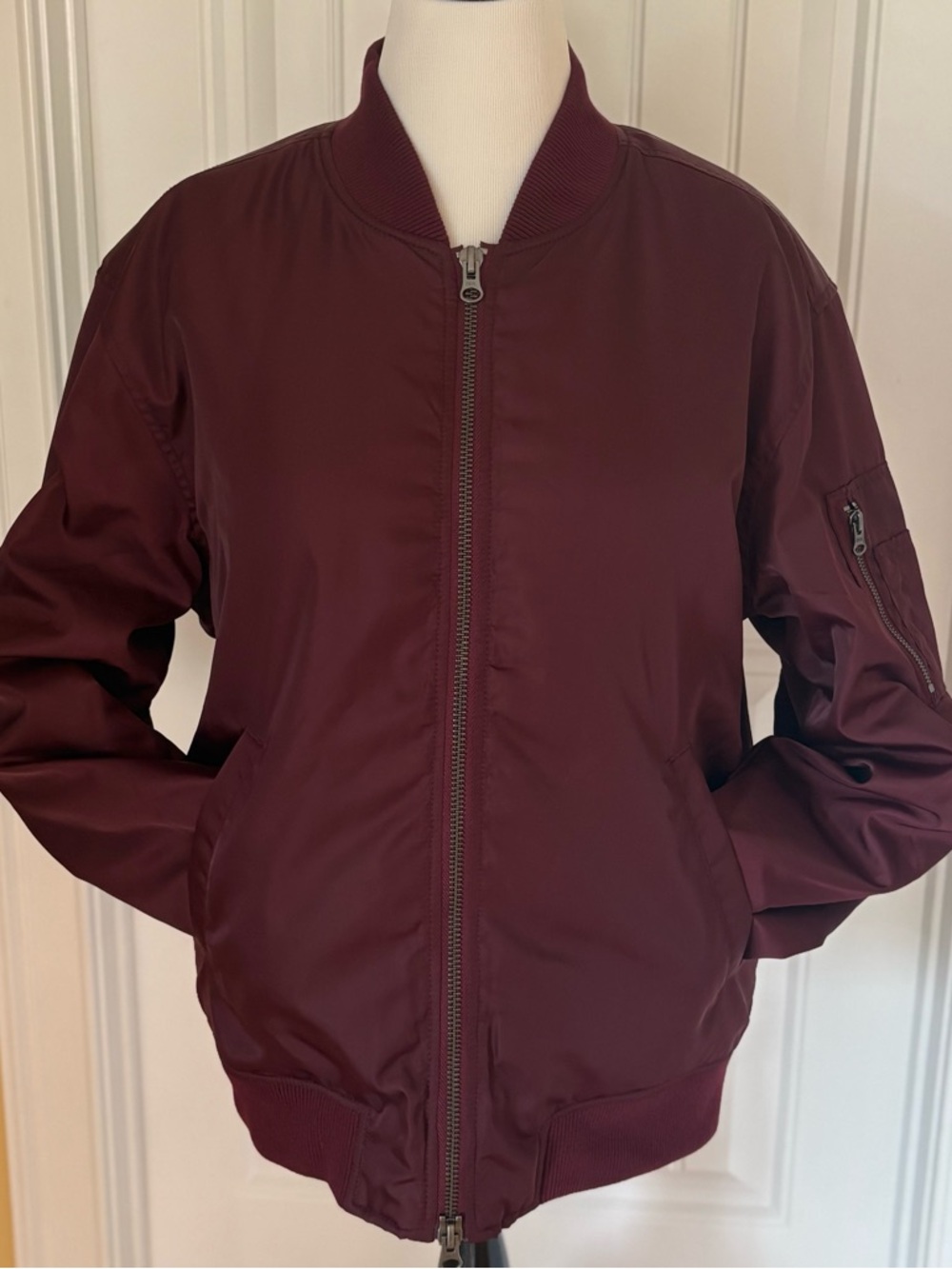 LABEL Go-To Bomber Jacket for Men Burgundy medium new M